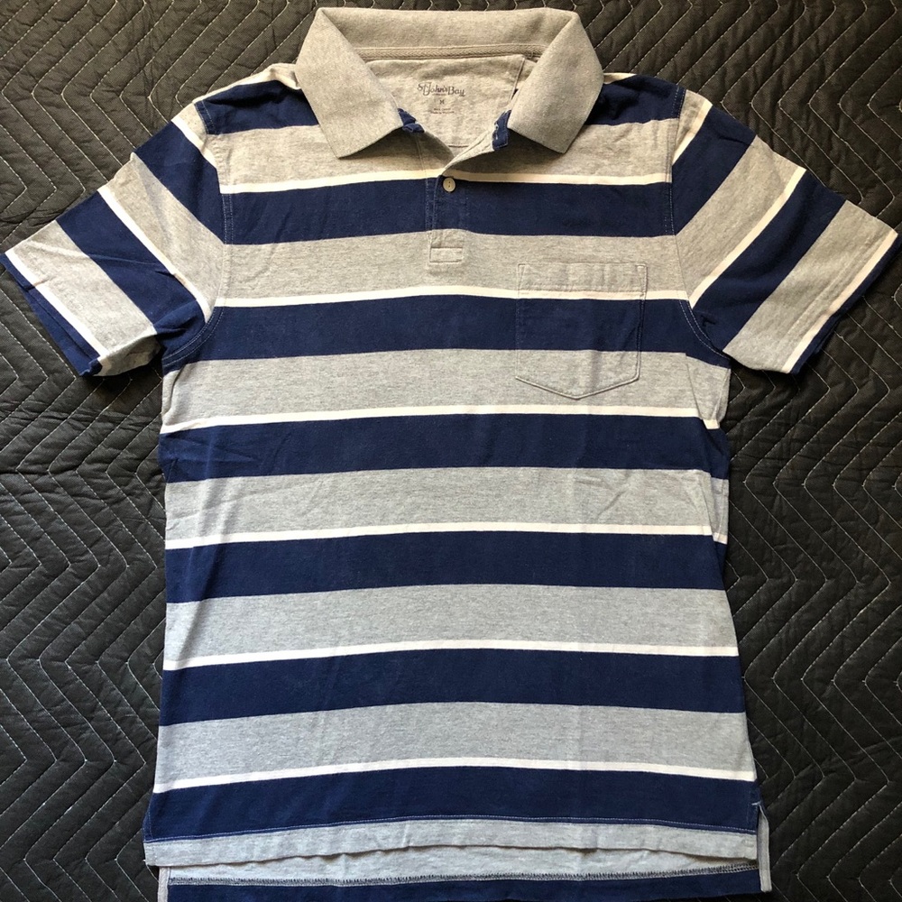 Pattern polo shirt